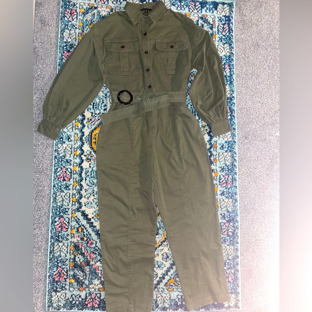 Banana Republic Green Button up jumpsuit. Size Medium